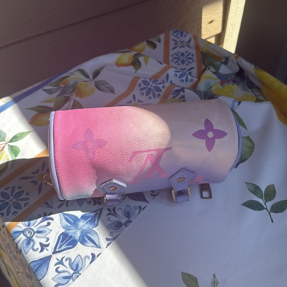 Fashion inspired bag - Picture 3 of 9